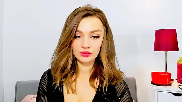 OliviaFantasy online show from 8, 1, 2025