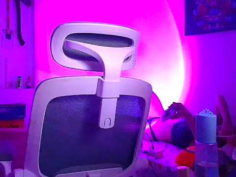 Snapshot of Sassa_69 chatting on 24, 10, 2025 Sassa 69 online show from 24, 10, 2025