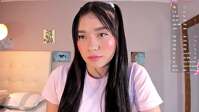 Snapshot of Maia_W10 chatting on 6, 5, 2026 Maia W10 online show from 6, 5, 2026