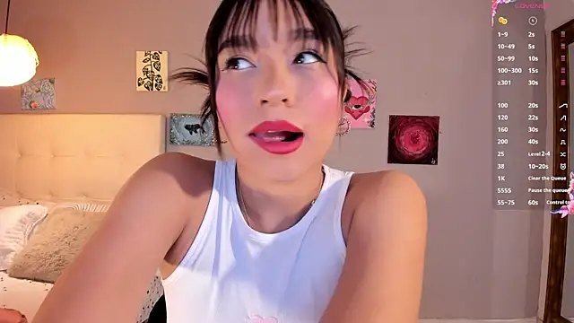 Snapshot of Maia_W10 chatting on 1, 6, 2026 Maia W10 online show from 1, 6, 2026