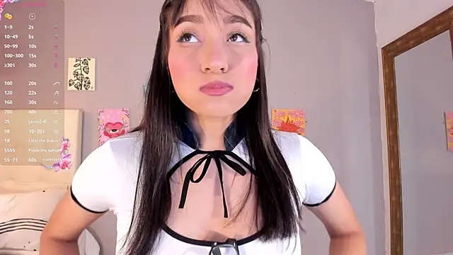 Snapshot of Maia_W10 chatting on 8, 7, 2026 Maia W10 online show from 8, 7, 2026