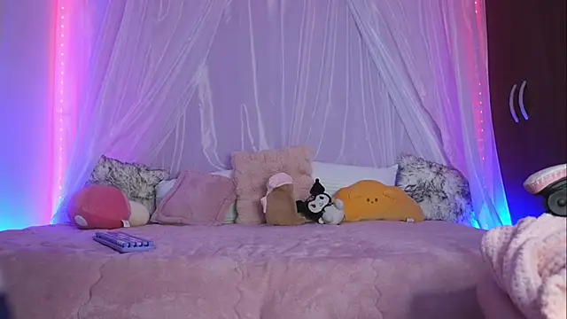 Snapshot of Lilou_albrecht chatting on 31, 3, 2026 Lilou albrecht online show from 31, 3, 2026