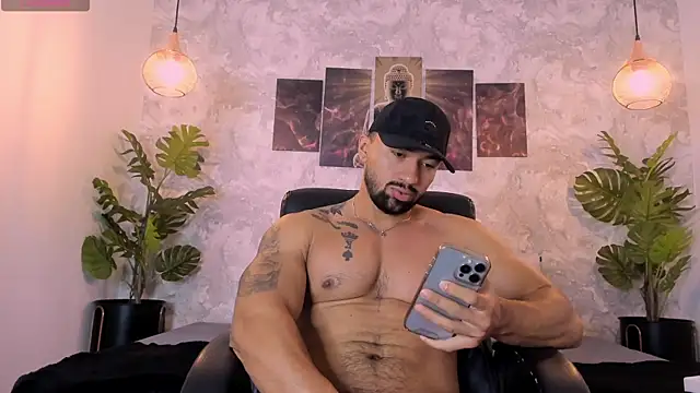 Snapshot of Regan__ chatting on 22, 3, 2025 Regan online show from 22, 3, 2025