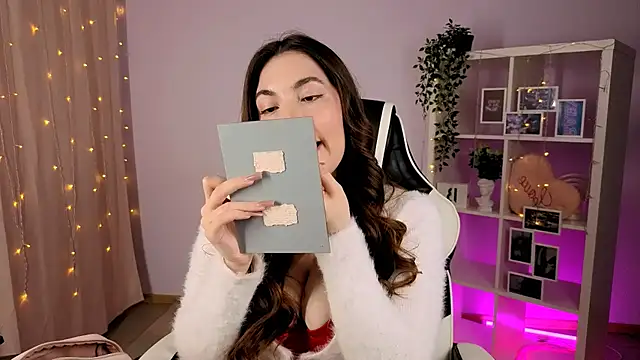 MelissaLovvv online show from 13, 10, 2025