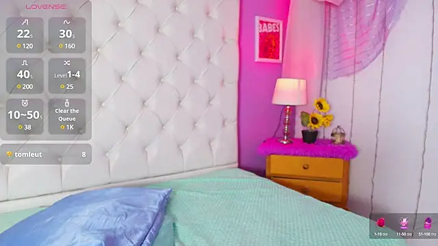 Snapshot of Trixiroy chatting on 31, 1, 2025 Trixiroy online show from 31, 1, 2025