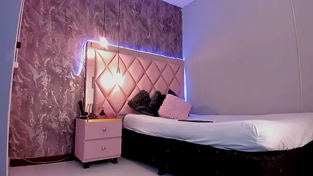 megan 100 online show from 30, 1, 2025