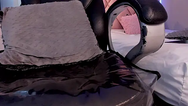 megan 100 online show from 31, 1, 2025