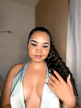 Lucy wilson5 online show from 7, 11, 2025