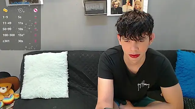 Snapshot of Angelo-cianuro- chatting on 9, 12, 2024 Angelo-cianuro- online show from 9, 12, 2024