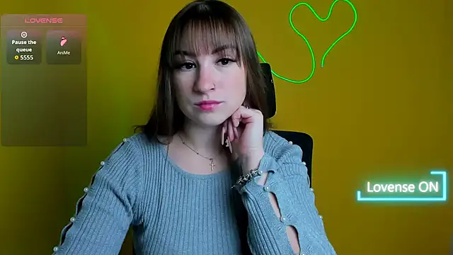 Snapshot of Evelina_GG chatting on 24, 10, 2025 Evelina GG online show from 24, 10, 2025