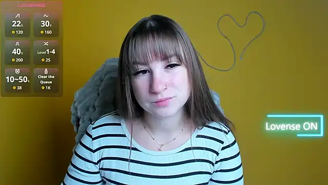 Snapshot of Evelina_GG chatting on 4, 11, 2025 Evelina GG online show from 4, 11, 2025