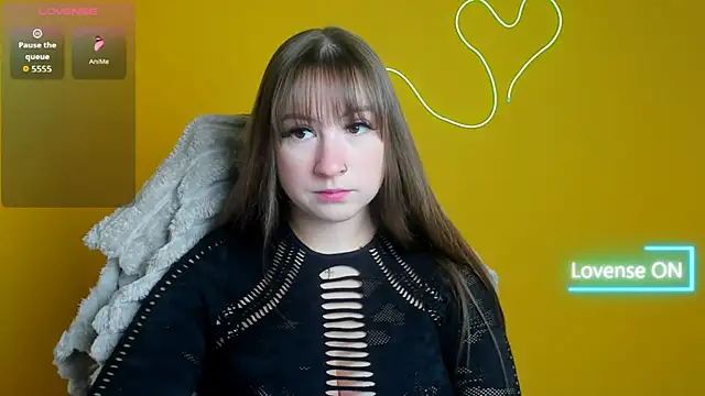 Snapshot of Evelina_GG chatting on 12, 11, 2025 Evelina GG online show from 12, 11, 2025