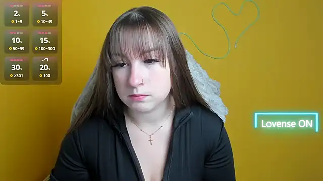 Snapshot of Evelina_GG chatting on 19, 11, 2025 Evelina GG online show from 19, 11, 2025