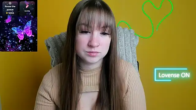 Snapshot of Evelina_GG chatting on 27, 11, 2025 Evelina GG online show from 27, 11, 2025