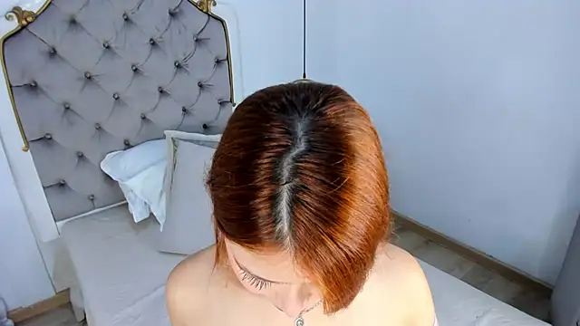 Snapshot of _ambar_Adamss chatting on 5, 1, 2025 ambar Adamss online show from 5, 1, 2025