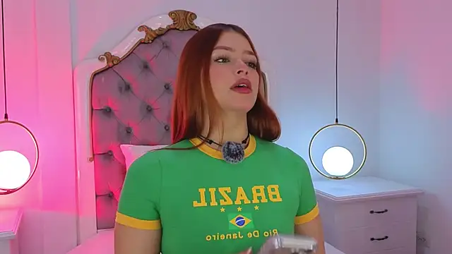 Snapshot of _ambar_Adamss chatting on 23, 11, 2025 ambar Adamss online show from 23, 11, 2025