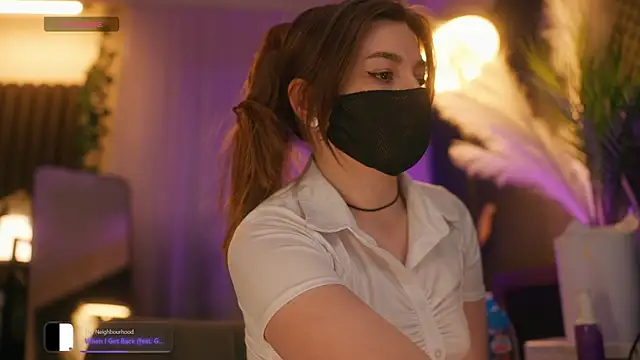 Snapshot of aarimass chatting on 9, 4, 2026 aarimass online show from 9, 4, 2026