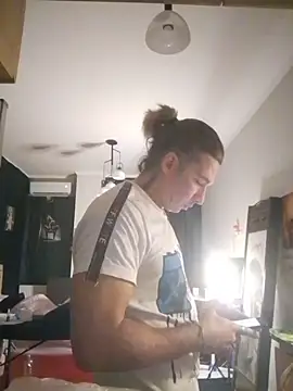 Snapshot of Lovely_milk chatting on 6, 1, 2025 Lovely milk online show from 6, 1, 2025