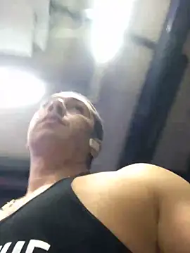 Snapshot of Lovely_milk chatting on 11, 3, 2025 Lovely milk online show from 11, 3, 2025