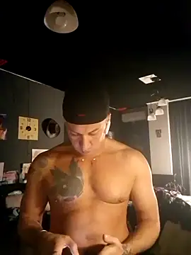 Snapshot of Lovely_milk chatting on 13, 3, 2025 Lovely milk online show from 13, 3, 2025