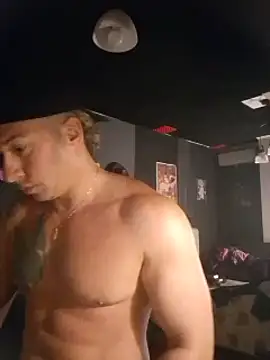 Snapshot of Lovely_milk chatting on 14, 3, 2025 Lovely milk online show from 14, 3, 2025