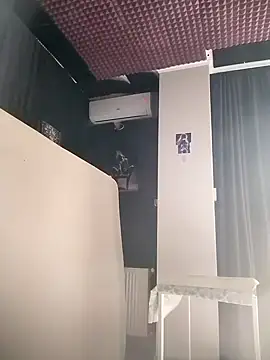 Snapshot of Lovely_milk chatting on 19, 9, 2025 Lovely milk online show from 19, 9, 2025