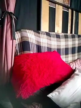 Snapshot of Lovely_milk chatting on 13, 11, 2025 Lovely milk online show from 13, 11, 2025