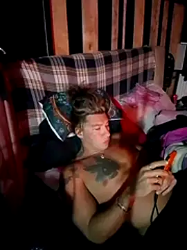 Snapshot of Lovely_milk chatting on 18, 11, 2025 Lovely milk online show from 18, 11, 2025