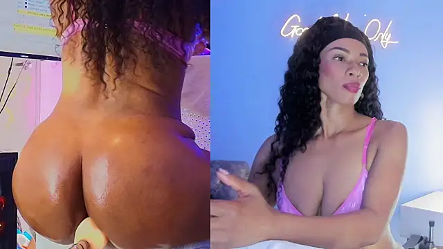 Snapshot of sashamonroe__ chatting on 18, 10, 2025 sashamonroe online show from 18, 10, 2025