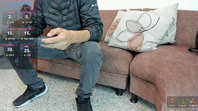 Snapshot of Samuel_Up chatting on 5, 3, 2025 Samuel Up online show from 5, 3, 2025