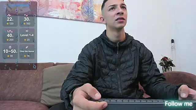 Snapshot of Samuel_Up chatting on 21, 3, 2025 Samuel Up online show from 21, 3, 2025