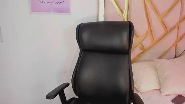 LanaJones  online show from 22, 5, 2026