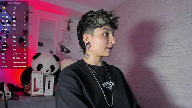 ZuryRamirez  online show from 22, 9, 2025