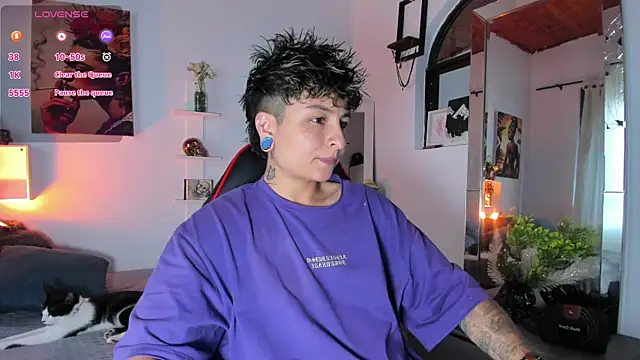 ZuryRamirez  online show from 1, 12, 2025