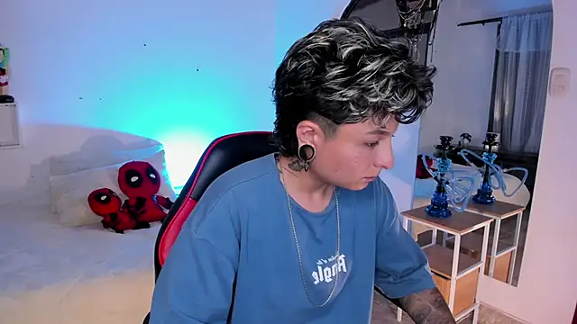 Snapshot of ZuryRamirez_ chatting on 28, 5, 2026 ZuryRamirez online show from 28, 5, 2026