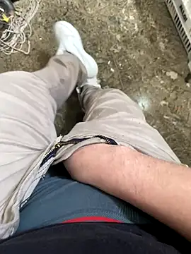 Snapshot of Hjsjsjsjjd chatting on 24, 9, 2025 Hjsjsjsjjd online show from 24, 9, 2025