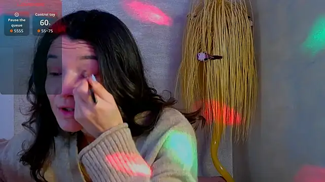 Snapshot of tayakayan chatting on 14, 12, 2025 tayakayan online show from 14, 12, 2025