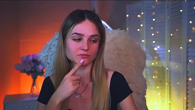 Snapshot of DeboraLarson chatting on 18, 2, 2026 DeboraLarson online show from 18, 2, 2026