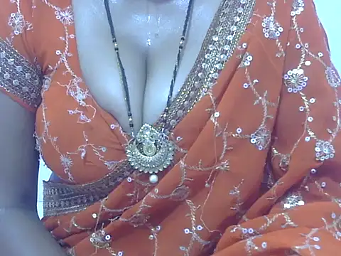 Snapshot of HOT-SEEMAA chatting on 27, 4, 2026 HOT-SEEMAA online show from 27, 4, 2026