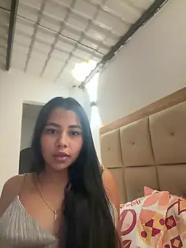 Snapshot of darsha_90 chatting on 9, 4, 2026 darsha 90 online show from 9, 4, 2026