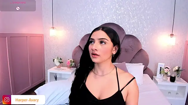 Harper-Avary online show from 14, 3, 2025