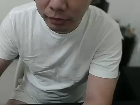 Snapshot of iceeciforfun chatting on 1, 2, 2026 iceeciforfun online show from 1, 2, 2026