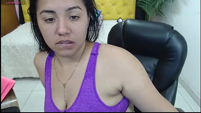 candiapole online show from 9, 1, 2025