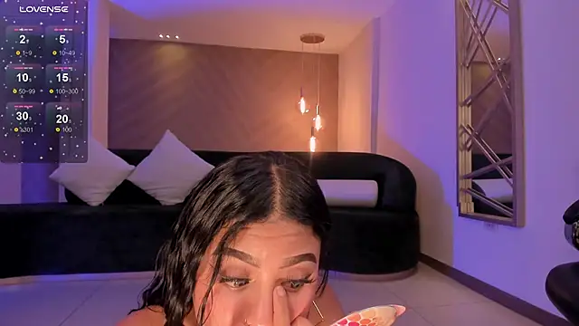 Snapshot of GabriellaLee chatting on 7, 2, 2025 GabriellaLee online show from 7, 2, 2025