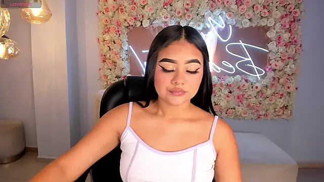 Snapshot of GabriellaLee chatting on 9, 3, 2025 GabriellaLee online show from 9, 3, 2025