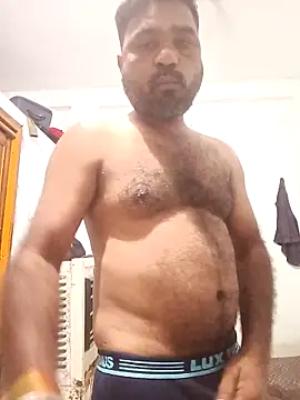 pintuS40 online show from 3, 3, 2025