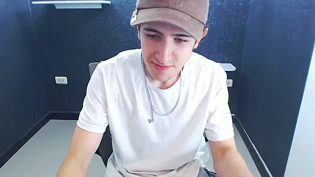 Kerverr  online show from 15, 12, 2025