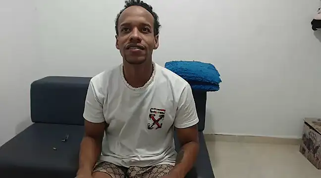 Snapshot of Salomon_koude chatting on 24, 2, 2025 Salomon koude online show from 24, 2, 2025