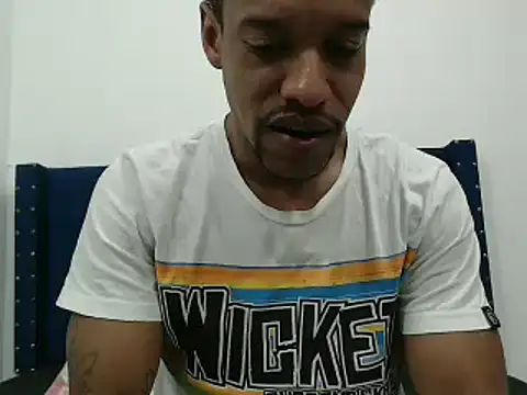 Snapshot of Salomon_koude chatting on 5, 3, 2025 Salomon koude online show from 5, 3, 2025