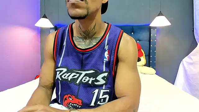 Snapshot of Salomon_koude chatting on 4, 11, 2025 Salomon koude online show from 4, 11, 2025